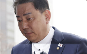 '공천헌금 녹취' 김병기-보좌관 진술 엇갈려