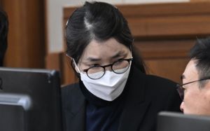 김건희 "로봇개 사업 청탁 없고 패션 얘기만 했다"