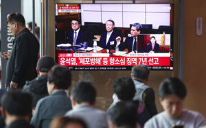 尹 '체포방해' 이르면 7월 대법원 선고 가능