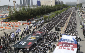 "삼전 노조, 연대 정신 없어"…노동계도 쓴소리