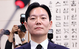 '진술회유' 박상용, 감찰위 출석…"소명 기회 달라"