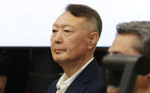 특검, 尹 '무상 여론조사' 혐의 징역4년 구형