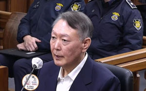 '한덕수 재판서 위증' 尹에 1심 무죄 선고