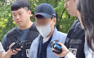 'LG 흉기난동' 협력직원 송치…살인미수 혐의