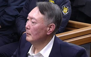 尹, 오늘 '명예훼손 보도' 김만배 재판 증인 출석