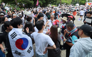 2030 주도한 시위…절차적 공정성 요구 분출