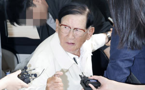 신천지 이만희 구속영장…6만명 당원가입 의혹