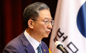 정성호 "김건희 유죄, 정치검찰 대한 심판"
