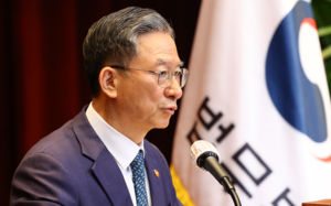 정성호 "김건희 유죄, 정치검찰 대한 심판"