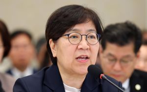 정은경 "'청년 소득 보장' 내년 시범사업 목표"