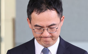 檢총장대행, 사의 표명…"형소법 개정 책임"
