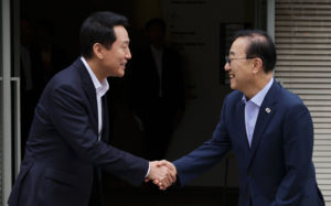 서울시 "그린벨트 해제, 용산공원 철회가 전제"