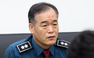 "경찰이 부족했습니다"…신임 청장 대행 사죄
