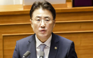 韓, 김승원 기소계획서 공개 …法대행 "유출 엄중"