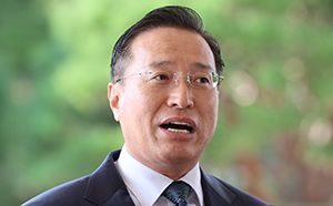 이정현 檢총장 대행 "공소취소, 진상조사 볼 것"