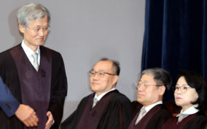 조희대 "사법 독립·공정성 흔들려선 안돼"
