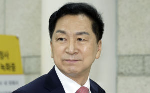 '김건희 로저비비에' 김기현 부부 오늘 1심 선고