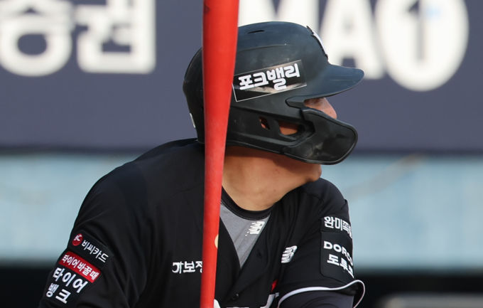 김현수 9회초 비수 결승타 KT, LG 1점차로 꺾고 2연승