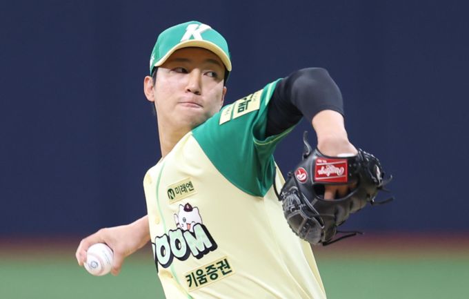 안우진 위력적인 복귀전 키움, 롯데 꺾고 3연패 탈출