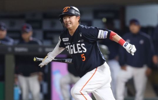 중심타자 공백에도 반등? 한화, '노시환' 둘러싼 고민