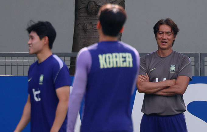 남아공에 패한 홍명보호, FIFA 랭킹 30위로 추락