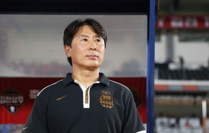 FC서울 조영욱 부상 악재 김기동 감독 "두 달 예상"