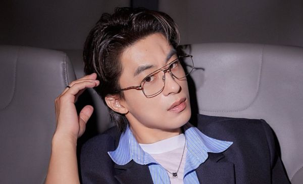 "언제나 내 작품의 &nbsp; 1호 오타쿠 같아"