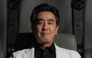 작품의 흥행은 롤러코스터 흥행 목적으로 택하진 않아