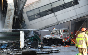 대전 화재 공장 붕괴 위험…감식 난항 예상