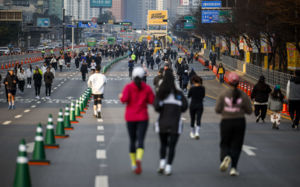 봄철 러닝 열풍…"준비 없는 달리기, 오히려 독"