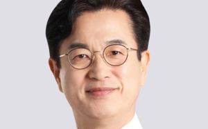 與 대전시장 후보에 허태정…장철민 이겨