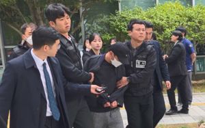 '화물연대 조합원 사망' 트럭 운전자 구속