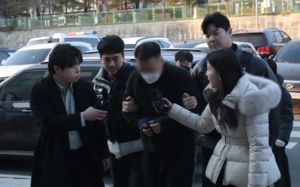 100억 캄보디아 로맨스스캠 징역15년 구형