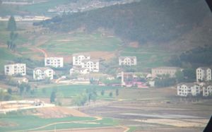 "북한보며 커피 한잔"…관광객 3배 폭증 'DMZ 카페'