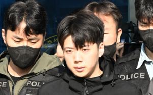 경찰, 장윤기 리얼돌 DNA 보고서 뒤늦게 제출