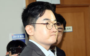정이한, '피습 자작극' 시인…"선거 위해 범행"