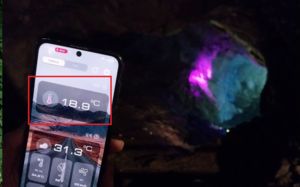 밖은 31도 안은 19도…동굴·빙상장서 폭염 잊은 시민들