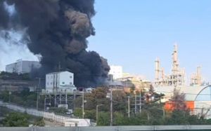 울산 화학공장서 폭발·화재…7000명 대피